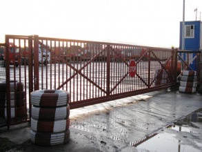 Решетчатые ворота откатные - пример 12 фото в Кулебаках